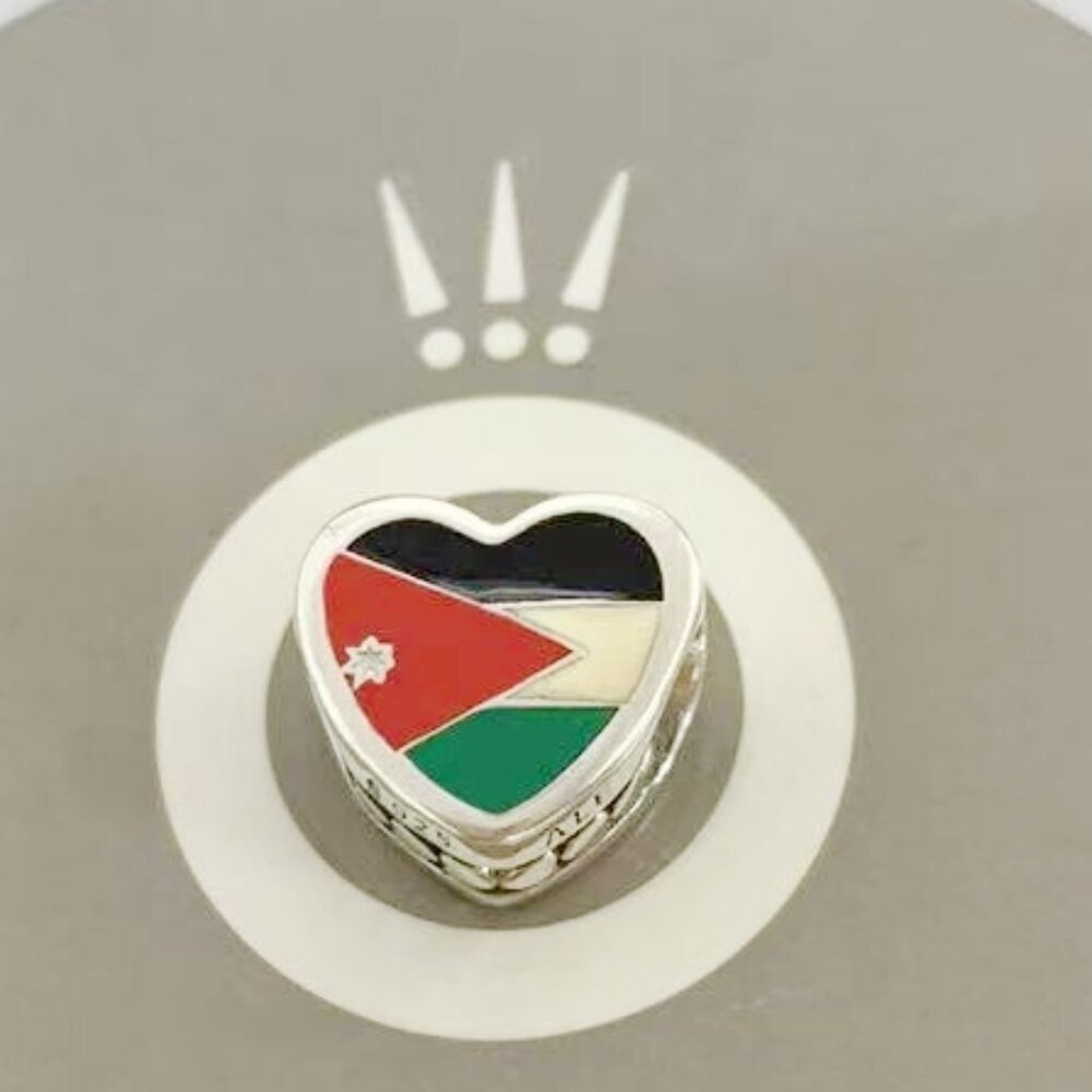 Pandora JORDAN Flag Heart Charm